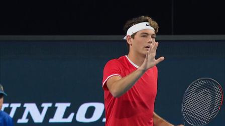 全场奠定基 全场奠定基