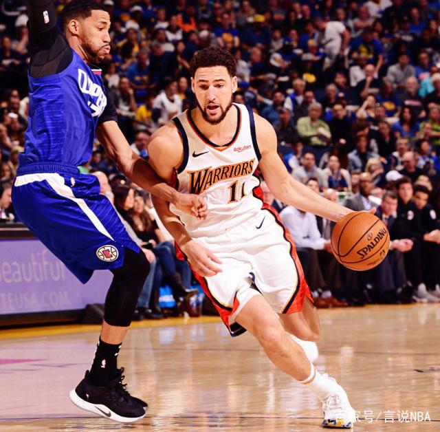 朝着这个方 朝着这个方